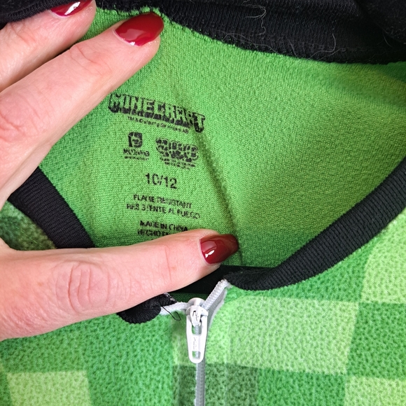 Kids fleece Minecraft pajamas size 10/12 - Picture 2 of 3